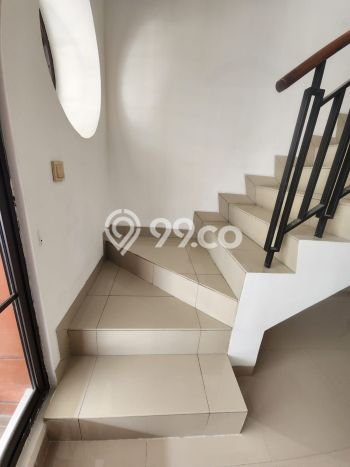 Rumah Sewa Jakarta Barat LT 45m2 LB 76m2 Kawasan Green Lake City Rumah Sewa Jakarta Barat LT 45m2 LB 76m2 Kawasan Green Lake City