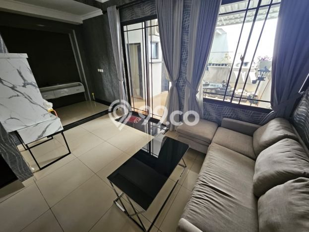 Rumah di Green Lake City, Akses ke Mall, LT 90m² Rumah di Green Lake City, Akses ke Mall, LT 90m²