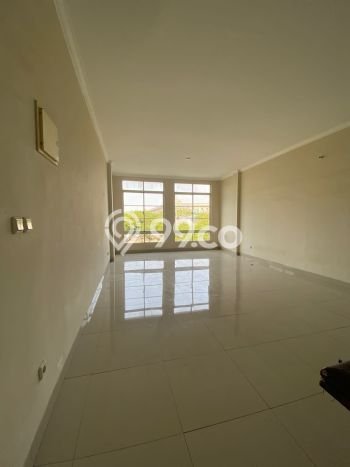 Ruko Siap Pakai Kawasan Green Lake City, Luas 286m², Kawasan Bisnis Ruko Siap Pakai Kawasan Green Lake City, Luas 286m², Kawasan Bisnis