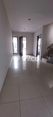 BEST DEAL! Rumah area Green Lake City, 3 KM, Dekat Pusat Kota, Luas 90m² Bangunan 100m² BEST DEAL! Rumah area Green Lake City, 3 KM, Dekat Pusat Kota, Luas 90m² Bangunan 100m²