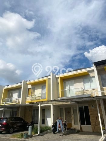 Rumah Asri area Green Lake City, 2 KM, Bebas Macet Rumah Asri area Green Lake City, 2 KM, Bebas Macet