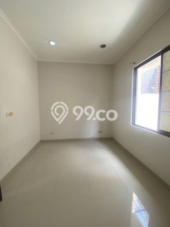 Rumah kawasan Green Lake City, 4 KT, Area Elite, Luas 90m² Bangunan 127m² Rumah kawasan Green Lake City, 4 KT, Area Elite, Luas 90m² Bangunan 127m²