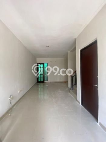 BEST CHOICE! Rumah di Green Lake City, 4 KM, Dekat Mall, Luas 90m² Bangunan 127m² BEST CHOICE! Rumah di Green Lake City, 4 KM, Dekat Mall, Luas 90m² Bangunan 127m²