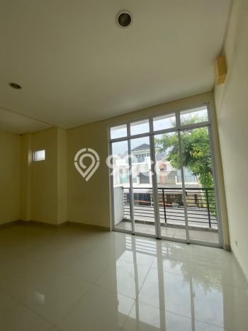 PREMIUM LIVING! Rumah kawasan Green Lake City, 3 KM, Area Berkembang, Luas 144m² LB 147m² PREMIUM LIVING! Rumah kawasan Green Lake City, 3 KM, Area Berkembang, Luas 144m² LB 147m²
