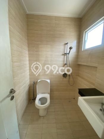 Rumah di Green Lake City, Ready, 3 KM, Dekat Green Lake City, Jakarta Barat, Jakarta Barat, Luas 144m² Bangunan 147m² Rumah di Green Lake City, Ready, 3 KM, Dekat Green Lake City, Jakarta Barat, Jakarta Barat, Luas 144m² Bangunan 147m²