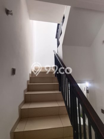 Rumah Unfurnished Bagus SHM - Sertifikat Hak Milik Rumah Unfurnished Bagus SHM - Sertifikat Hak Milik