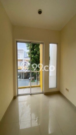 SEWA RUMAH DUA LANTAI SIAP HUNIII SHM - Sertifikat Hak Milik SEWA RUMAH DUA LANTAI SIAP HUNIII SHM - Sertifikat Hak Milik