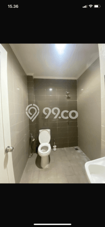 Disewakan Ruko Area Komersial Kawasan Green Lake City, Luas 286m², Siap Usaha Disewakan Ruko Area Komersial Kawasan Green Lake City, Luas 286m², Siap Usaha