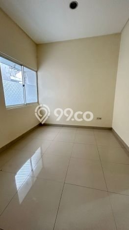 Rumah di Green Lake City, 2 KT, Dekat Pusat Kota, Luas 67m² Bangunan 84m² Rumah di Green Lake City, 2 KT, Dekat Pusat Kota, Luas 67m² Bangunan 84m²