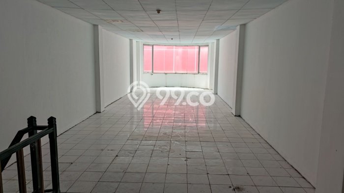 Ruko Disewa di Bogor dengan LB 202m2 Area Komersial Ramai Ruko Disewa di Bogor dengan LB 202m2 Area Komersial Ramai