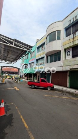 Ruko Disewa di Bogor dengan LB 202m2 Area Komersial Ramai Ruko Disewa di Bogor dengan LB 202m2 Area Komersial Ramai