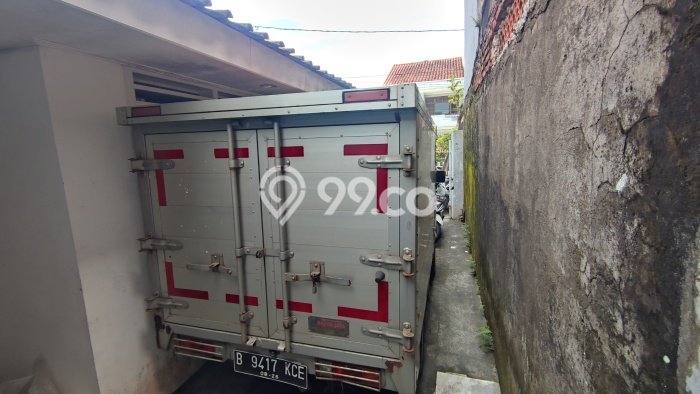 Rumah Budi Agung dekat Depo Bangunan Mitra10 Mall Yogya dan Tol Sentul Selatan Rumah Budi Agung dekat Depo Bangunan Mitra10 Mall Yogya dan Tol Sentul Selatan