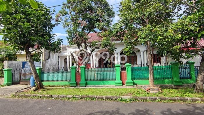 PROMO SPESIAL! Jual Rumah Premium di Tegallega, Bogor, LT 489m² Luas Bangunan 400m² PROMO SPESIAL! Jual Rumah Premium di Tegallega, Bogor, LT 489m² Luas Bangunan 400m²