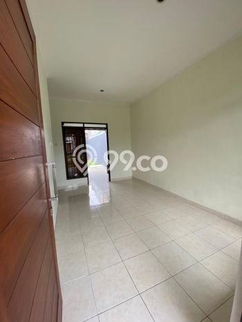 Rumah dalam Cluster dekat Pasar Terminal Stasiun dan Istana Bogor Rumah dalam Cluster dekat Pasar Terminal Stasiun dan Istana Bogor