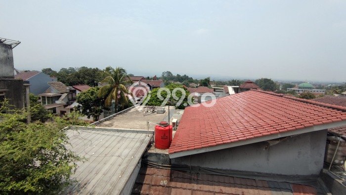 Hunian Elit LB 849m2 Siap Huni Desain Elegan di Sindang Barang, Bogor Hunian Elit LB 849m2 Siap Huni Desain Elegan di Sindang Barang, Bogor