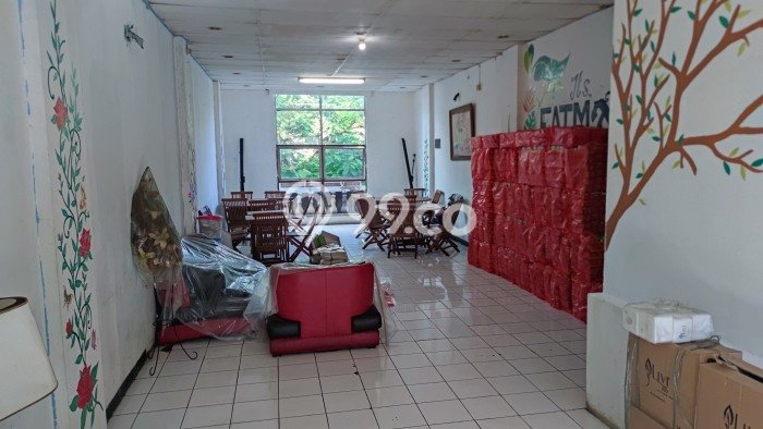 SEWA TERBAIK! Ruko Kawasan Pabaton, Luas 207m², Area Berkembang, Siap Pakai SEWA TERBAIK! Ruko Kawasan Pabaton, Luas 207m², Area Berkembang, Siap Pakai