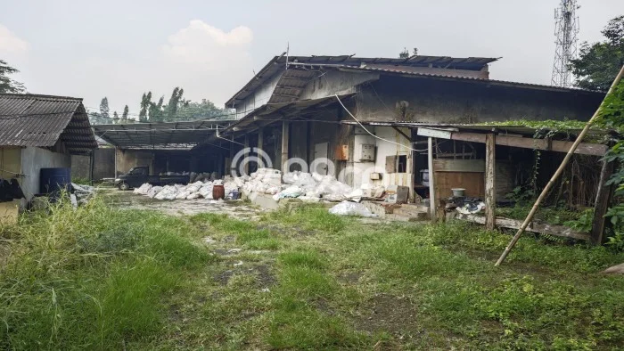 Disewakan Gudang komersial di Parung luas bangunan 400m2 Disewakan Gudang komersial di Parung luas bangunan 400m2