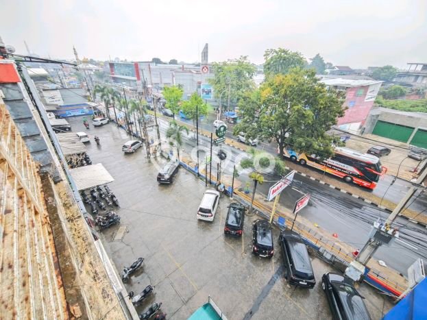 Ruko Dijual di Cibinong Bogor dengan LB 202m2 Ruko Dijual di Cibinong Bogor dengan LB 202m2