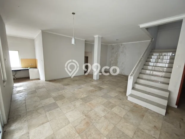 Dijual Rumah 4 Kamar Lokasi Ideal Bagus dan Strategis di Cibinong Dijual Rumah 4 Kamar Lokasi Ideal Bagus dan Strategis di Cibinong
