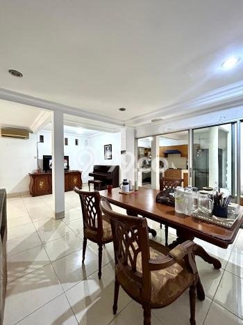 Hot Offer Hunian Mewah Ideal dan Luas di Tebet, Jakarta Selatan Hot Offer Hunian Mewah Ideal dan Luas di Tebet, Jakarta Selatan
