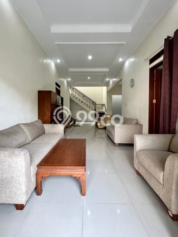 Bisa KPR! Rumah Tebet, Jakarta Selatan, Luas 151m² LB 200m² Bisa KPR! Rumah Tebet, Jakarta Selatan, Luas 151m² LB 200m²