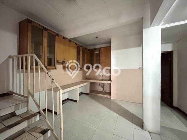 Best Deal Hunian Premium Ideal dan Luas di Tebet, Jakarta Selatan Best Deal Hunian Premium Ideal dan Luas di Tebet, Jakarta Selatan