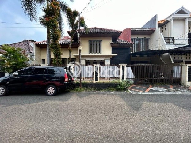 Dijual Rumah Premium dengan Fasilitas Sekitar Lengkap di Tebet, Jakarta Selatan Dijual Rumah Premium dengan Fasilitas Sekitar Lengkap di Tebet, Jakarta Selatan