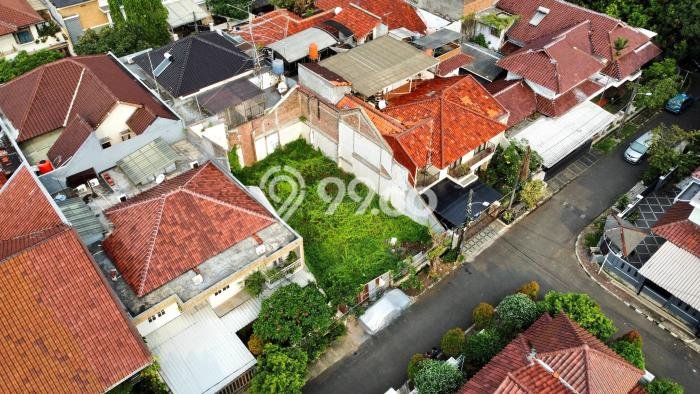 Tanah Kawasan Tebet, Luas 240m², Area Premium, Cocok untuk Perumahan Tanah Kawasan Tebet, Luas 240m², Area Premium, Cocok untuk Perumahan