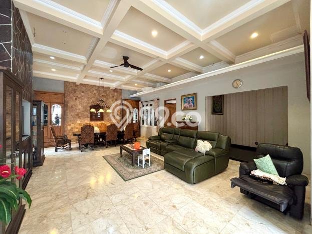 Best Deal Hunian Mewah Ideal dan Luas di Duren Sawit, Jakarta Timur Best Deal Hunian Mewah Ideal dan Luas di Duren Sawit, Jakarta Timur