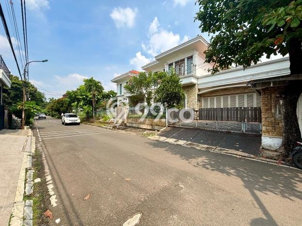 Best Deal Hunian Mewah Ideal dan Luas di Duren Sawit, Jakarta Timur Best Deal Hunian Mewah Ideal dan Luas di Duren Sawit, Jakarta Timur