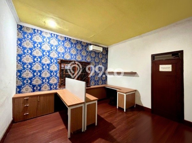 Dijual Rumah Premium dengan Fasilitas Sekitar Komplit di Tebet, Jakarta Selatan Dijual Rumah Premium dengan Fasilitas Sekitar Komplit di Tebet, Jakarta Selatan