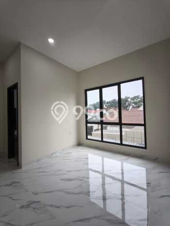 Jual Rumah Luas Megah Dengan View Eksklusif di BSD Griya Loka, Tangerang Jual Rumah Luas Megah Dengan View Eksklusif di BSD Griya Loka, Tangerang