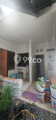 Rumah Modern 2 KT di Serpong Villa Melati Mas Tangerang Selatan Unfurnished Rumah Modern 2 KT di Serpong Villa Melati Mas Tangerang Selatan Unfurnished