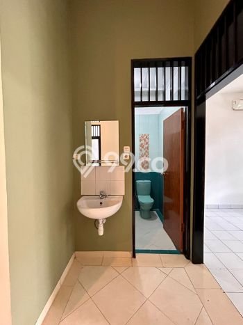 Rumah Minimalis 3 KT di Villa Melati Mas Tangerang Selatan Semi Furnished Rumah Minimalis 3 KT di Villa Melati Mas Tangerang Selatan Semi Furnished