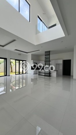 Dijual Rumah Luas Megah Dengan View Cantik di BSD Puspita Loka, Tangerang Dijual Rumah Luas Megah Dengan View Cantik di BSD Puspita Loka, Tangerang