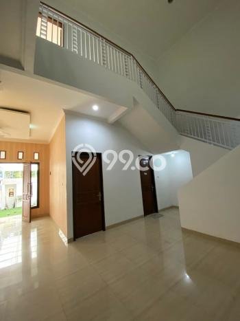 Jual Rumah Luas Elegan Dengan View Cantik di BSD City, Tangerang Jual Rumah Luas Elegan Dengan View Cantik di BSD City, Tangerang