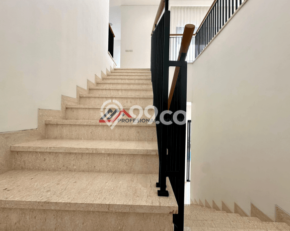Best Deal Hunian Premium Ideal dan Luas di Cilandak, Jakarta Selatan Best Deal Hunian Premium Ideal dan Luas di Cilandak, Jakarta Selatan
