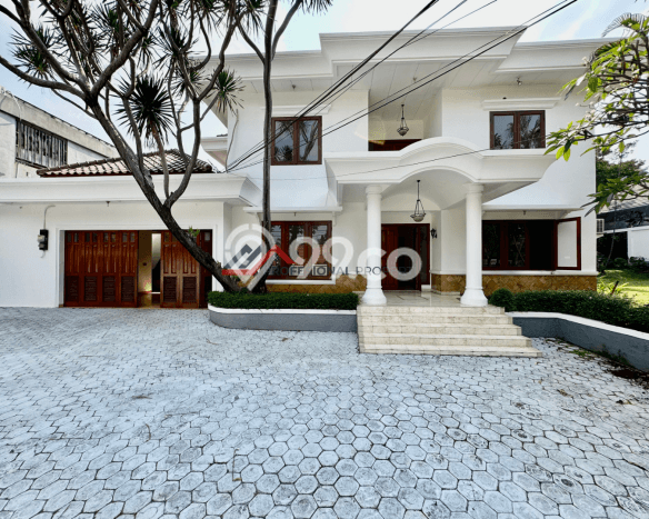 Dijual Rumah Mewah Elegan Dengan View Eksklusif di Kemang, Jakarta Selatan Dijual Rumah Mewah Elegan Dengan View Eksklusif di Kemang, Jakarta Selatan