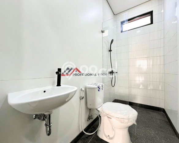 Siap Huni Rumah Mewah 4 Kamar di Cilandak Dekat ke Mana Pun Siap Huni Rumah Mewah 4 Kamar di Cilandak Dekat ke Mana Pun