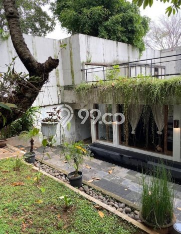Jual Rumah Luas Megah Dengan View Eksklusif di Kemang, Jakarta Selatan Jual Rumah Luas Megah Dengan View Eksklusif di Kemang, Jakarta Selatan