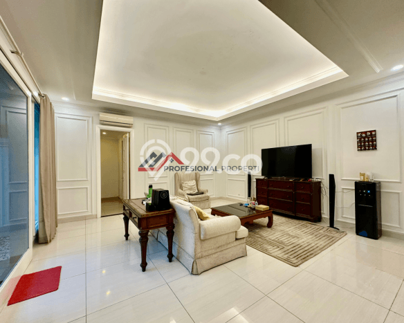 Ready to Use! Luxury House LT 765m2 Desain Elegan di Kemang Ready to Use! Luxury House LT 765m2 Desain Elegan di Kemang
