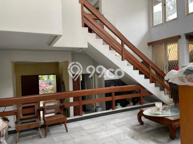 Ready to Use! Premium House LT 331m2 Desain Modern di Lebak Bulus Ready to Use! Premium House LT 331m2 Desain Modern di Lebak Bulus