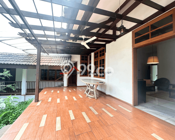 Rumah Elit Modern Tanpa Renovasi di Kemang Jakarta Selatan Rumah Elit Modern Tanpa Renovasi di Kemang Jakarta Selatan