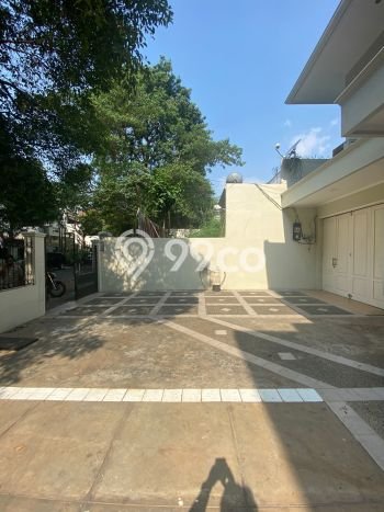 Hunian Mewah LB 230m2 Siap Pakai Desain Elegan di Senopati, Jakarta Selatan Hunian Mewah LB 230m2 Siap Pakai Desain Elegan di Senopati, Jakarta Selatan
