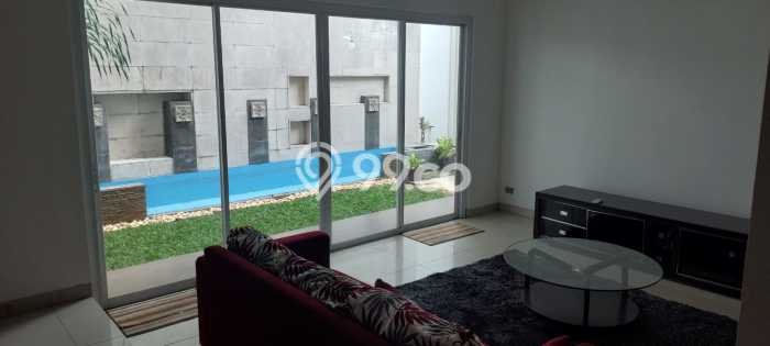 Rumah Eksklusif Dijual LT 202m2 di Kebayoran Baru, Jakarta Selatan Rumah Eksklusif Dijual LT 202m2 di Kebayoran Baru, Jakarta Selatan