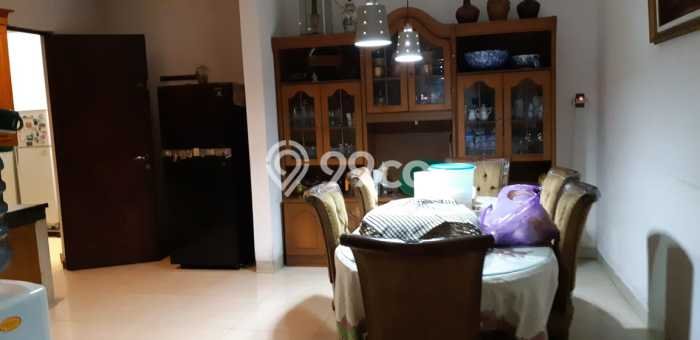 Siap Huni Rumah Mewah 6 Kamar di Kebon Jeruk Dekat ke Mana Saja Siap Huni Rumah Mewah 6 Kamar di Kebon Jeruk Dekat ke Mana Saja