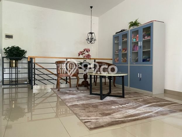 Ready to Use! Luxury House LT 215m2 Desain Modern di Sektor 1 - Bintaro Ready to Use! Luxury House LT 215m2 Desain Modern di Sektor 1 - Bintaro
