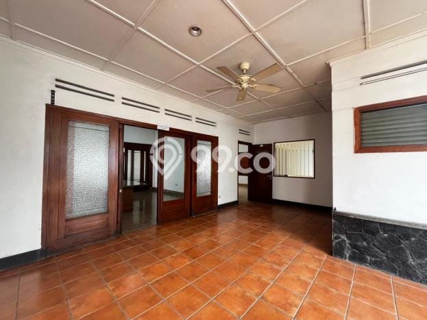 Hunian Modern Dikontrakkan 4 Kamar di Coblong Boleh Nego Hunian Modern Dikontrakkan 4 Kamar di Coblong Boleh Nego