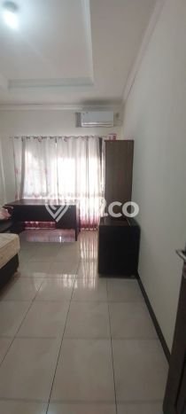 Ready to Use! Luxury House LT 196m2 Desain Elegan di Kota Baru Parahyangan Ready to Use! Luxury House LT 196m2 Desain Elegan di Kota Baru Parahyangan