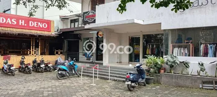 Rumah 4 Kamar Siap Huni Dikontrakkan di Coblong Harga Kompetitif Rumah 4 Kamar Siap Huni Dikontrakkan di Coblong Harga Kompetitif